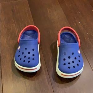 CROCS size 6-7 toddler great condition!